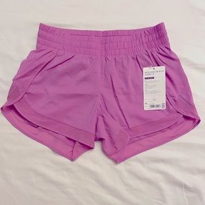 Athleta Women’s MESH RACER RUN SHORT 4”